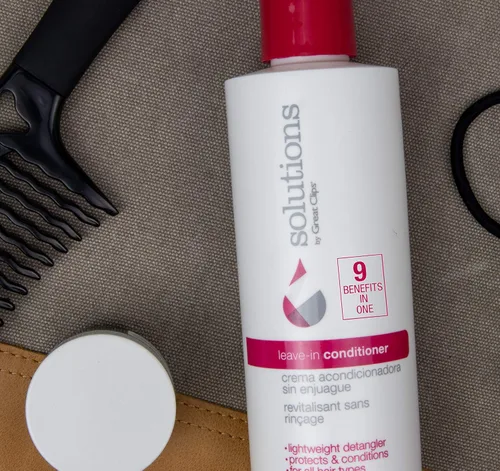 Vista 2 de GREAT CLIPS Solutions - Acondicionador nutritivo sin enjuague, espray de 8 onzas, desenreda e hidrata el cabello