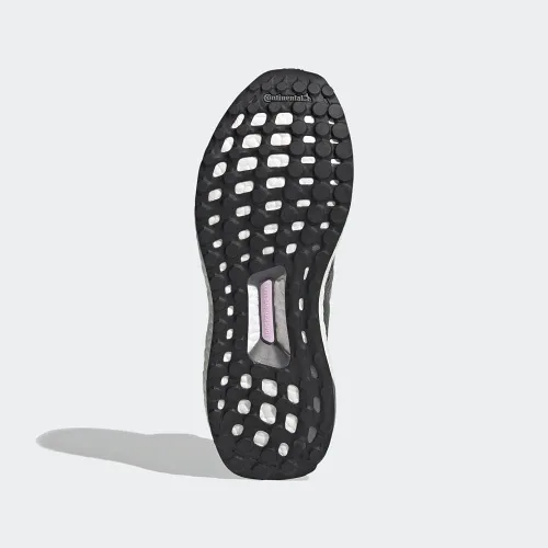 Vista 4 de adidas Ultraboost ADN negrohierro metálicocarbono 95 B M