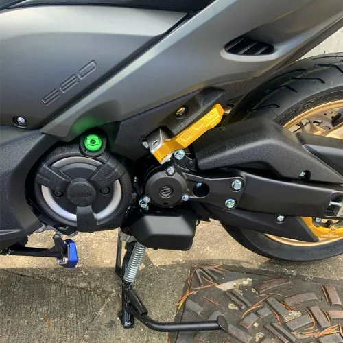 Vista 3 de ESPEEDMTC para YAMAHA Fazer FZ-1 FZ-6 FZ-6R FZ-8 FZ-8S FZ-25 Pasapiés trasero Pasapiés Pasador Pasador Ampliador Pedal CNC Reposapiés de aluminio