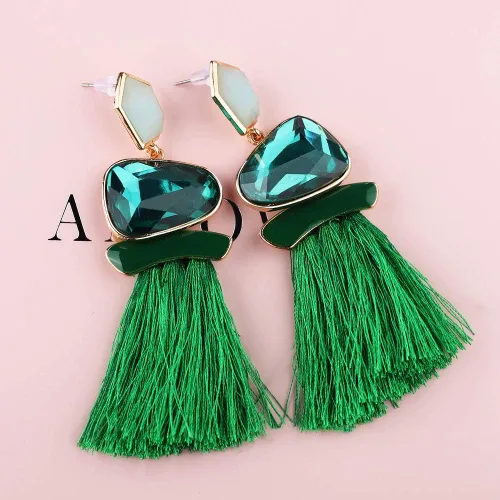 Vista 3 de Pendientes de borla de cristal con diseño de rosca bohemio