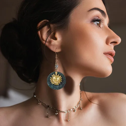 Vista 4 de 10 pares de aretes colgantes vintage para mujer, juego de joyas bohemias, diseño geométrico de girasol, aretes de lágrima, regalos de Navidad