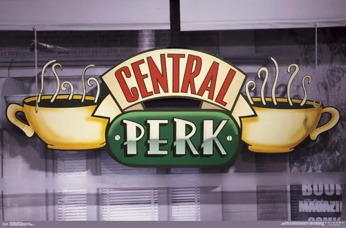 Vista 13 de Trends International Friends - Póster de pared de Central Perk, 14.725 x 22.375 pulgadas, versión enmarcada de madera de granero