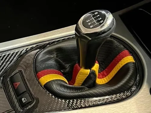 Vista 5 de RedlineGoods Maleta de cambio compatible con BMW Z4 2002-08. Hecho a medida, no universal. Piel negra italiana auténtica de alta calidad con hilo