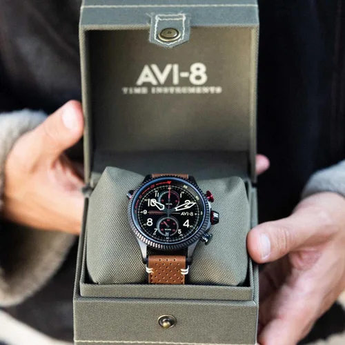 Vista 7 de AVI-8 Mens 43mm Hawker Hunter Duke Chronograph Japanese Meca-Quartz Pilot Watch with Leather Strap AV-4080