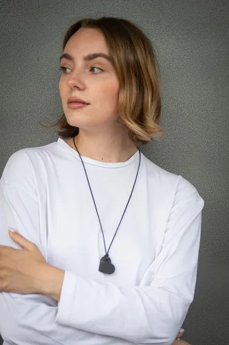 Vista 5 de Keled Rocks Shungite Pendant Necklace Raw Stone