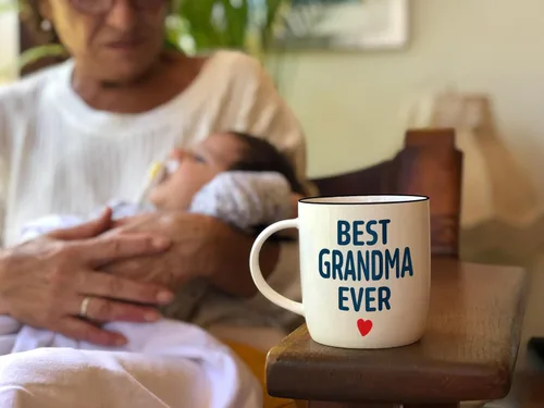 Vista 3 de Triple Gifffted Tazas de Café para los Mejores Abuelos del Mundo para Abuela y Abuelo, Ideas de Regalos de Nietos, Nietos, Anuncio de Nuevos