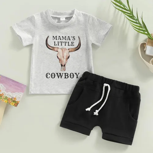 Vista 2 de Conjunto de camiseta de manga corta con estampado de vaca para bebé, pantalones cortos sólidos, ropa de verano