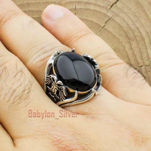 Vista 4 de Anillo de hombre de águila de lujo hecho a mano con piedra de ónix de plata de ley 925 maciza