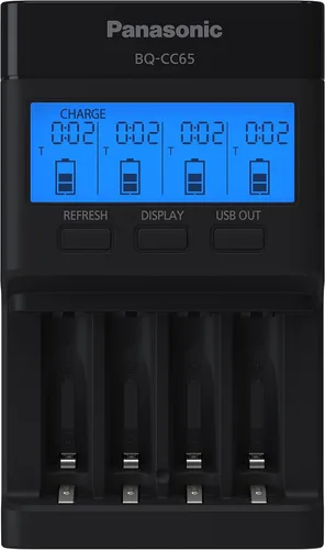 Vista 8 de Panasonic BQ-CC65AKBBA Cargador súper avanzado eneloop pro y eneloop de 4 posiciones con panel indicador LCD y puerto de carga USB, negro