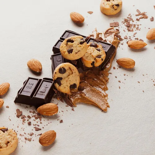 Vista 5 de HighKey Galletas con chispas de chocolate con proteínas, bajas en azúcar, alto en proteínas, paquete de 3, 2.25 onzas, galletas bajas