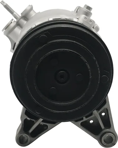 Vista 3 de Compresor de CA RYC y embrague de A/C IG271 V6 solamente