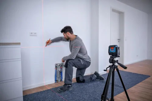 Vista 6 de Bosch GLL50-20 - Láser autonivelante de línea cruzada de 50 pies, incluye soporte magnético integrado y 2 pilas AA