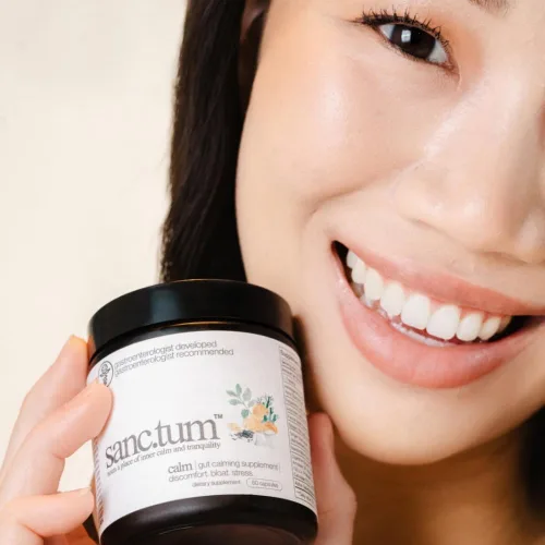 Vista 3 de Sanctum Suplemento calmante intestinal formulado por médicos y recomendado por médicos para malestar, hinchazón y estrés