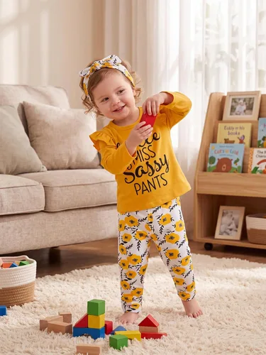 Vista 3 de KuKitty Conjunto de 3 piezas de ropa de bebé niña de manga larga con letras y pantalones casuales y diadema Amarillo