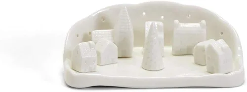 Vista 2 de Two's Company Juego de pueblo navideño en miniatura de 9 piezas en caja de regalo