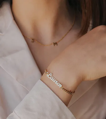 Vista 2 de DayOfShe - Pulsera de barra de nombre personalizada de acero inoxidable, grabado a medida, para parejas