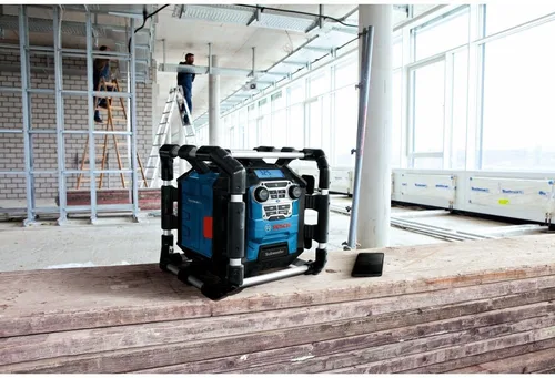 Vista 4 de BOSCH GPB18V-5CN Radio para el lugar de trabajo de 18V con Bluetooth® 5.0 y estación de energía