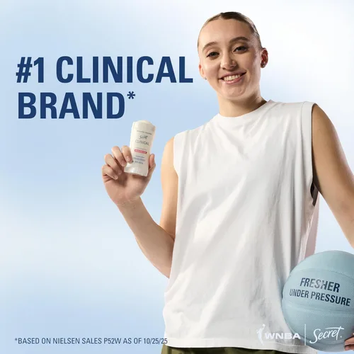 Vista 5 de Secret Clinical Strength 100HR Defense, desodorante antitranspirante sólido invisible para mujeres, edición Paige Bueckers, protección contra