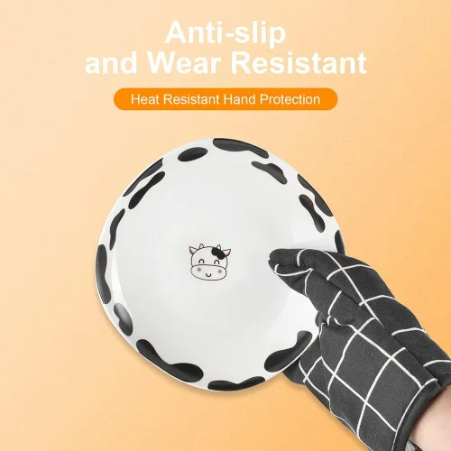 Vista 4 de AUAUY Guantes de horno y soportes para ollas Juego de 6 piezas, guantes de cocina resistentes al calor de 392°F y almohadillas térmicas Guantes