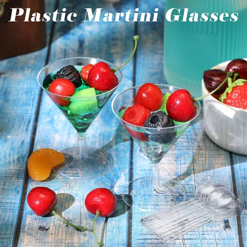 Vista 5 de Yinkin 12 Tazas y 12 Cucharas Vasos de Martini de Plástico Desechables Vasos de Cóctel Mini Tazas de Plástico para Martini Postre PVC Shot