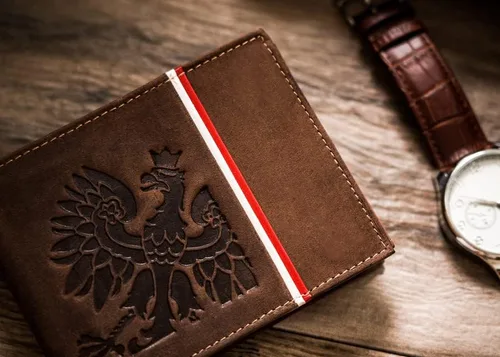 Vista 3 de Cartera de cuero en relieve con águila pulida, ribete blanco y rojo, Águila diagonal marrón, Horizontal