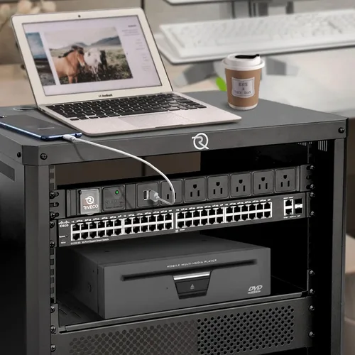 Vista 5 de RIVECO PDU 6 tomacorrientes con 2 puertos USB, regleta flexible de montaje en rack para gabinete de servidor de 19 pulgadas, con protector