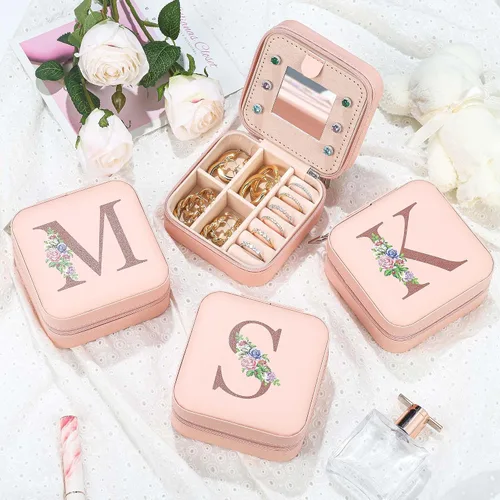 Vista 2 de Yesteel Regalos personalizados de cumpleaños para mujeres, amigas, hermanas, pequeño estuche de joyería de viaje, organizador de joyas, anillo