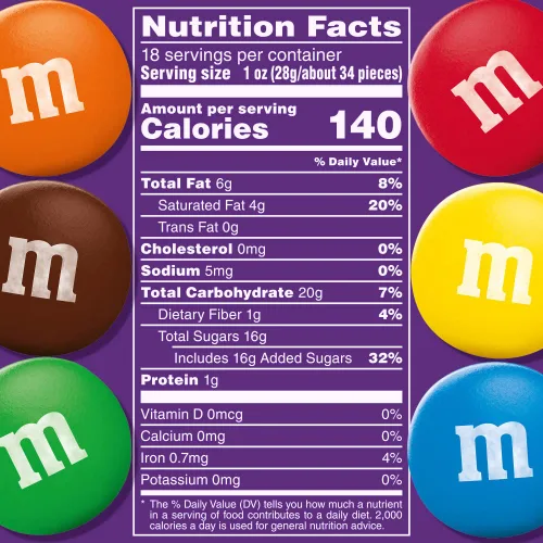 Vista 2 de M&M'S Caramelos de chocolate oscuro, chocolate a granel de tamaño familiar, bolsa oscura resellable de 18 onzas