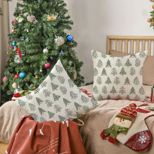 Vista 2 de RABUSOFA Juego de 2 fundas de almohada de Navidad de 18 x 18 pulgadas, decoración de árbol de Navidad, almohadas decorativas blancas, decoración