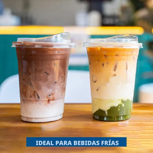 Vista 4 de Freshware Vasos de plástico transparente con tapas para sorbos sin popote [100 tazas – 12 onzas] Vaso desechable para café helado, batido, bebidas