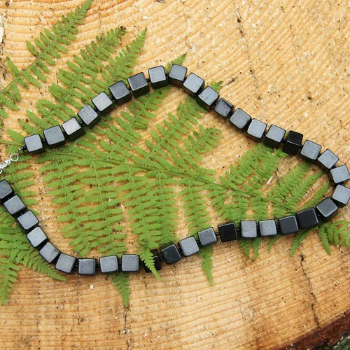 Vista 7 de Karelian Heritage Authentic Shungite Stone Necklace with Shungite Beads Protection Handcrafted Round Black Beaded Necklace Root Chakra Balancing
