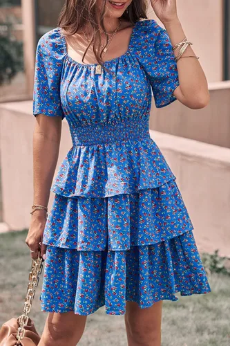 Vista 9 de PRETTYGARDEN Vestido corto de verano floral para mujer 2023, cuello cuadrado, manga corta, con volantes, estilo bohemio, con vuelo