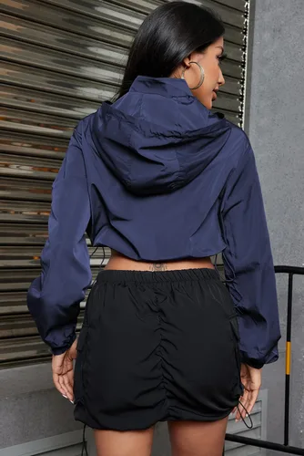 Vista 4 de Allytok Chaqueta corta con capucha y cremallera para mujer, chaqueta corta de moda Y2K con bolsillos