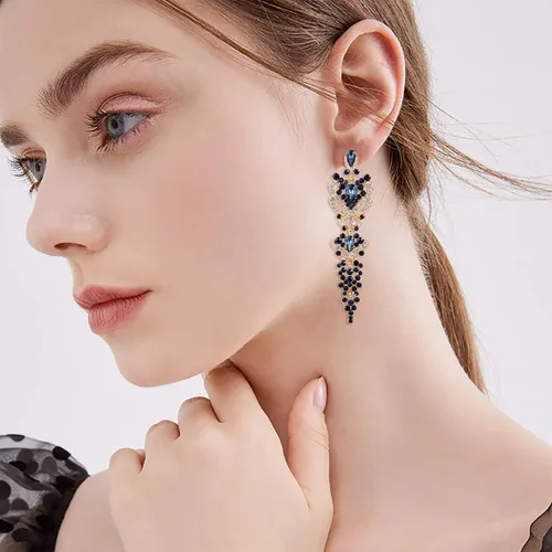 Vista 2 de EVER FAITH Aretes colgantes con nudo floral inspirado en Gastby de cristal austriaco para mujer color dorado Cristal