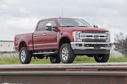 Vista 2 de Kit de elevación de 3" de Rough Country para Ford F-250 Super Duty 2017-2022 Diésel - 50221