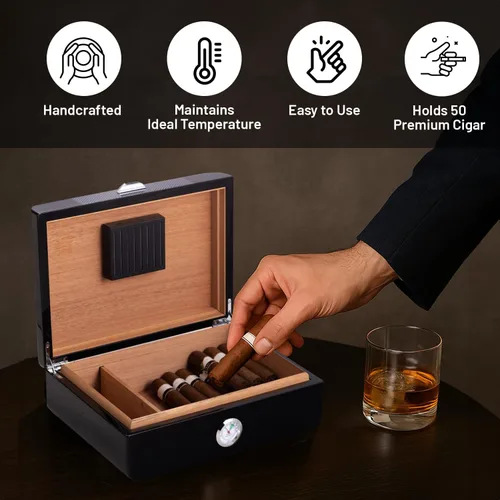 Vista 3 de Bey-Berk Dylan Humidor de puros con diseño de fibra de carbono, caja de 40 puros forrada de cedro español con higrómetro y humidificador, color negro