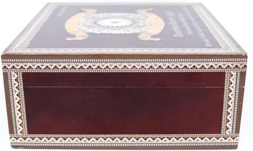 Vista 6 de Perdomo Epicure Maduro Habano - Caja vacía de madera para cigarros, 7.75 x 7 x 3 pulgadas