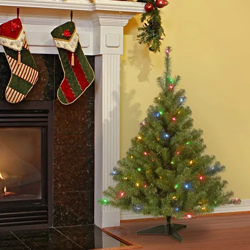 Vista 2 de Nacional Árbol 4 foot Kincaid Spruce árbol con 100 luces de Multicolor (kcdr-40rlo-s)