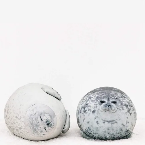 Vista 2 de MerryXD Chubby Blob Seal Pillow - Almohada de peluche de algodón rellena con diseño de animales del océano, pequeña (13.0 pulgadas)