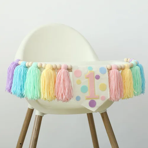 Vista 3 de Cartel para silla alta con texto en inglés "Girl Fun to Be One Macaron