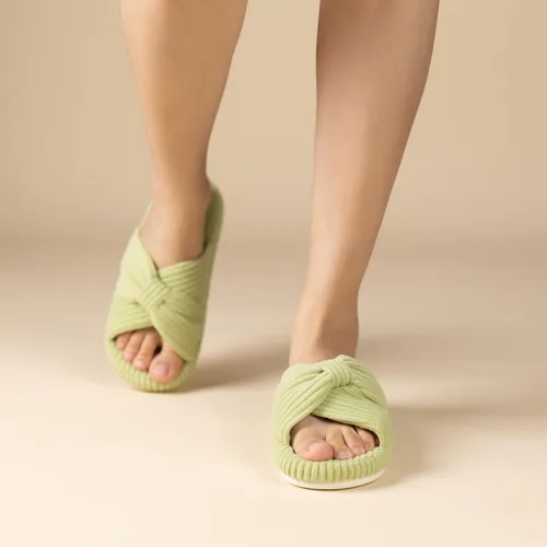 Vista 2 de Chantomoo - Pantuflas para mujer de espuma viscoelástica para la casa con cordón, lazo y tiras cruzadas, zapatos de cama cómodos y de moda