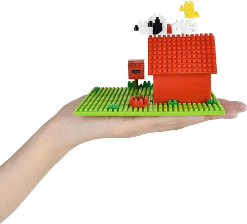 Vista 3 de nanoblock - Peanuts - Snoopy House, kit de construcción de la serie de colección de personajes