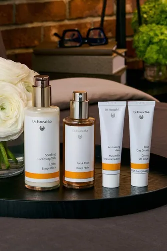 Vista 4 de Dr. Hauschka Tónico facial, 3.4 Fl Oz