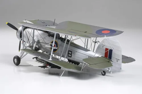 Vista 3 de Tamiya Models Fairey Swordfish Mk.II - Kit de modelos