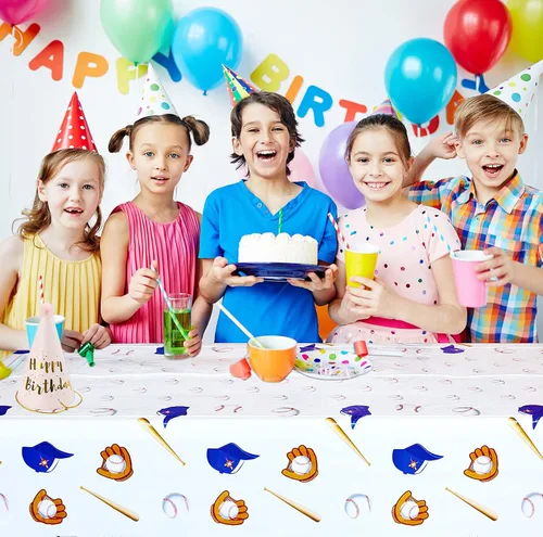 Vista 2 de Paquete de 4 manteles con temática de béisbol, manteles desechables de plástico para decoración de fiesta, 51 x 86 pulgadas, mantel rectangular