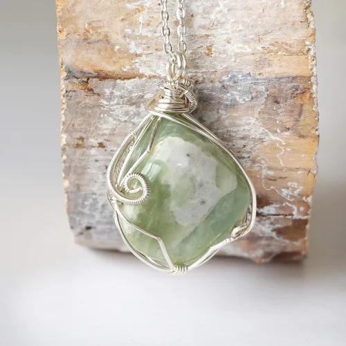 Vista 27 de Collar de cristal de piedra natal alternativo para mujer y hombre - plateado