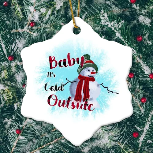 Vista 4 de Adorno de cerámica de copo de nieve de 3 pulgadas con diseño de muñeco de nieve de bebé hace frío afuera muñeco de nieve colgante de porcelana