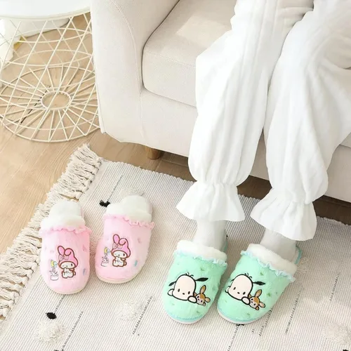Vista 2 de Pantuflas de felpa de anime, con espalda abierta, para interiores, con suela de goma para mujer