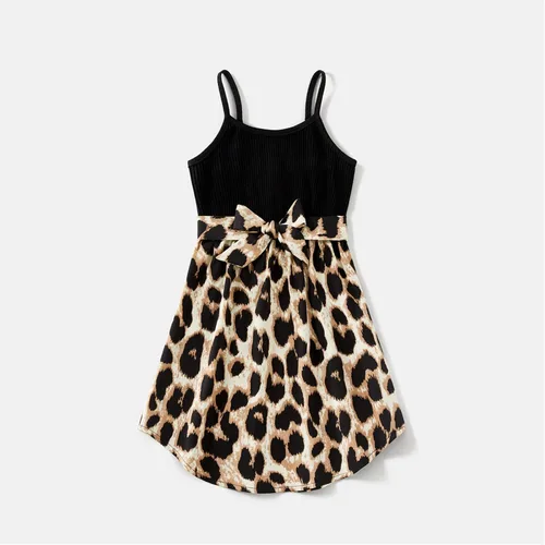Vista 4 de PATPAT Conjuntos familiares a juego para mamá y yo con tirantes delgados, vestidos casuales sin mangas y camisetas de manga corta