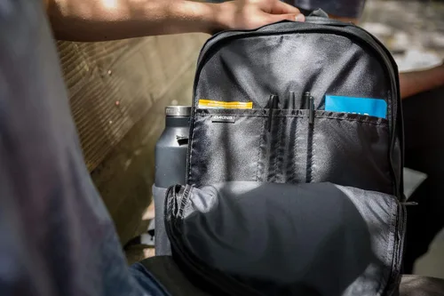 Vista 12 de Dakine Essentials Pack 22L - Rosa carmesí, talla única